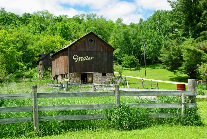 Miller Time barn near Potosi